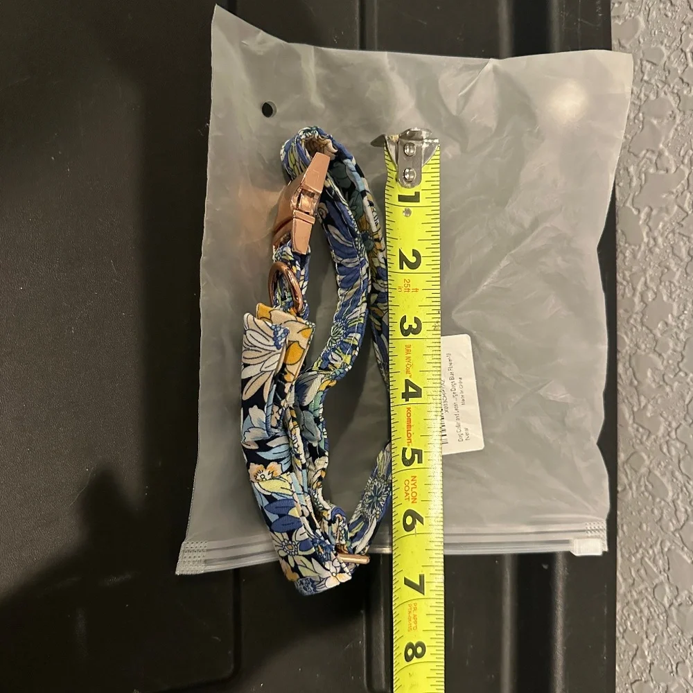 NWT Cute Floral Leash, Collar and Bow Set